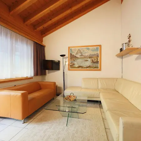 Les Violettes-2 By Interhome